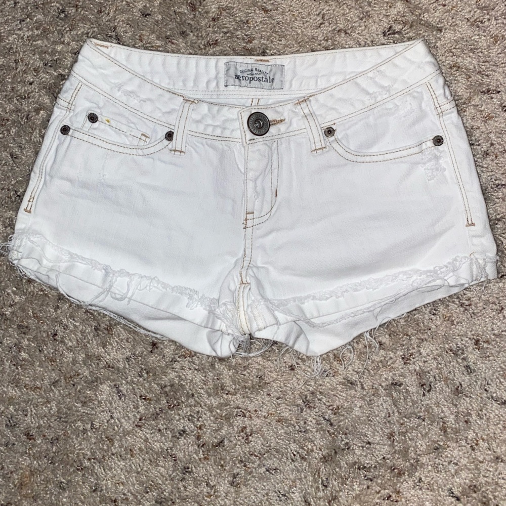 Aeropostale Y2K low-rise White ripped hem shorts